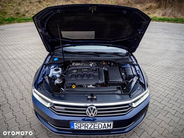 Volkswagen Passat Variant 2.0 TDI SCR 4Motion DSG (BMT) Highline - 8