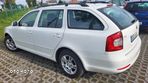 Skoda Octavia 1.6 Ambiente - 31