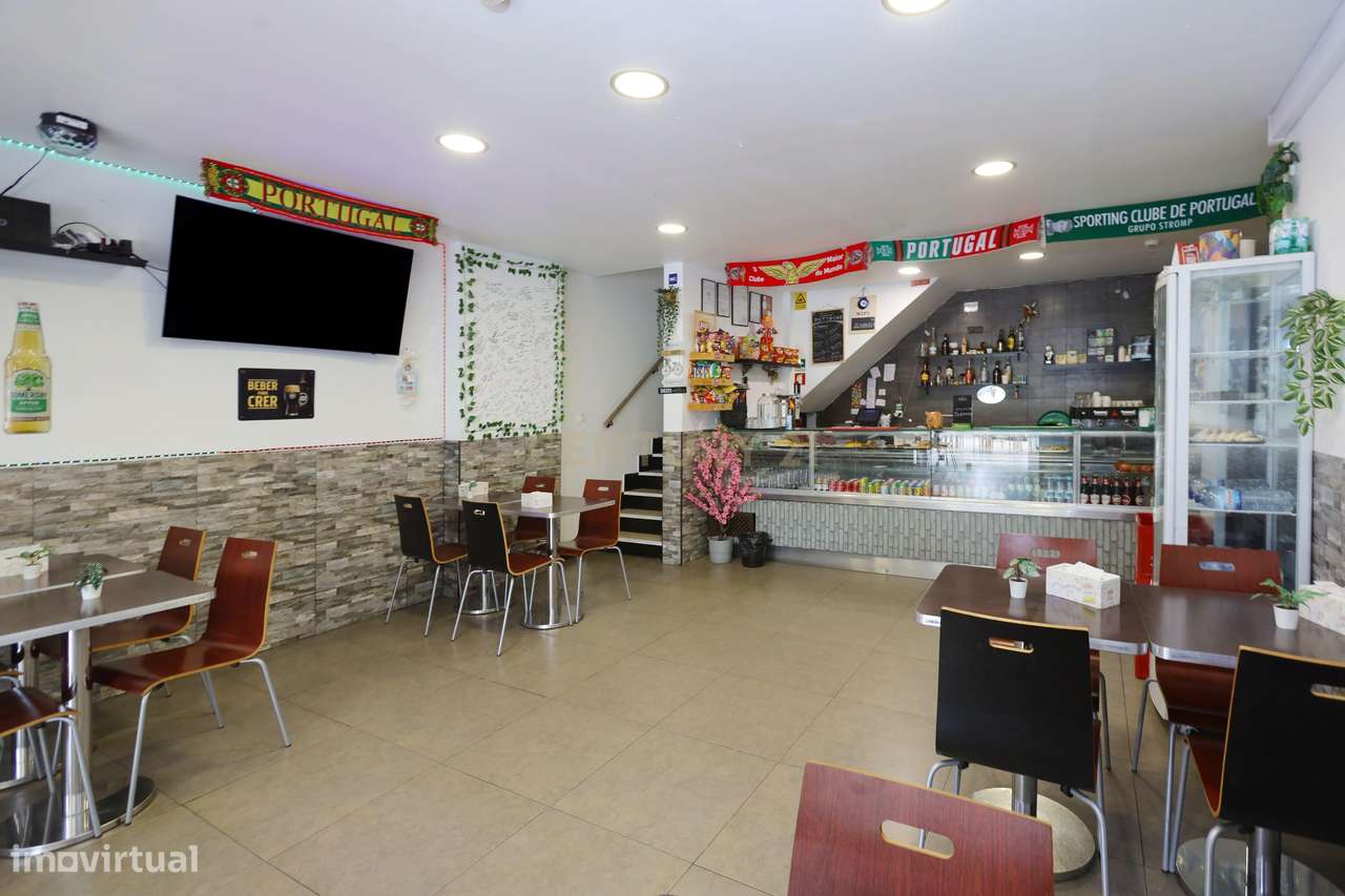 Loja no Lumiar, preparada para abrir o seu próprio negócio (café/paste-5