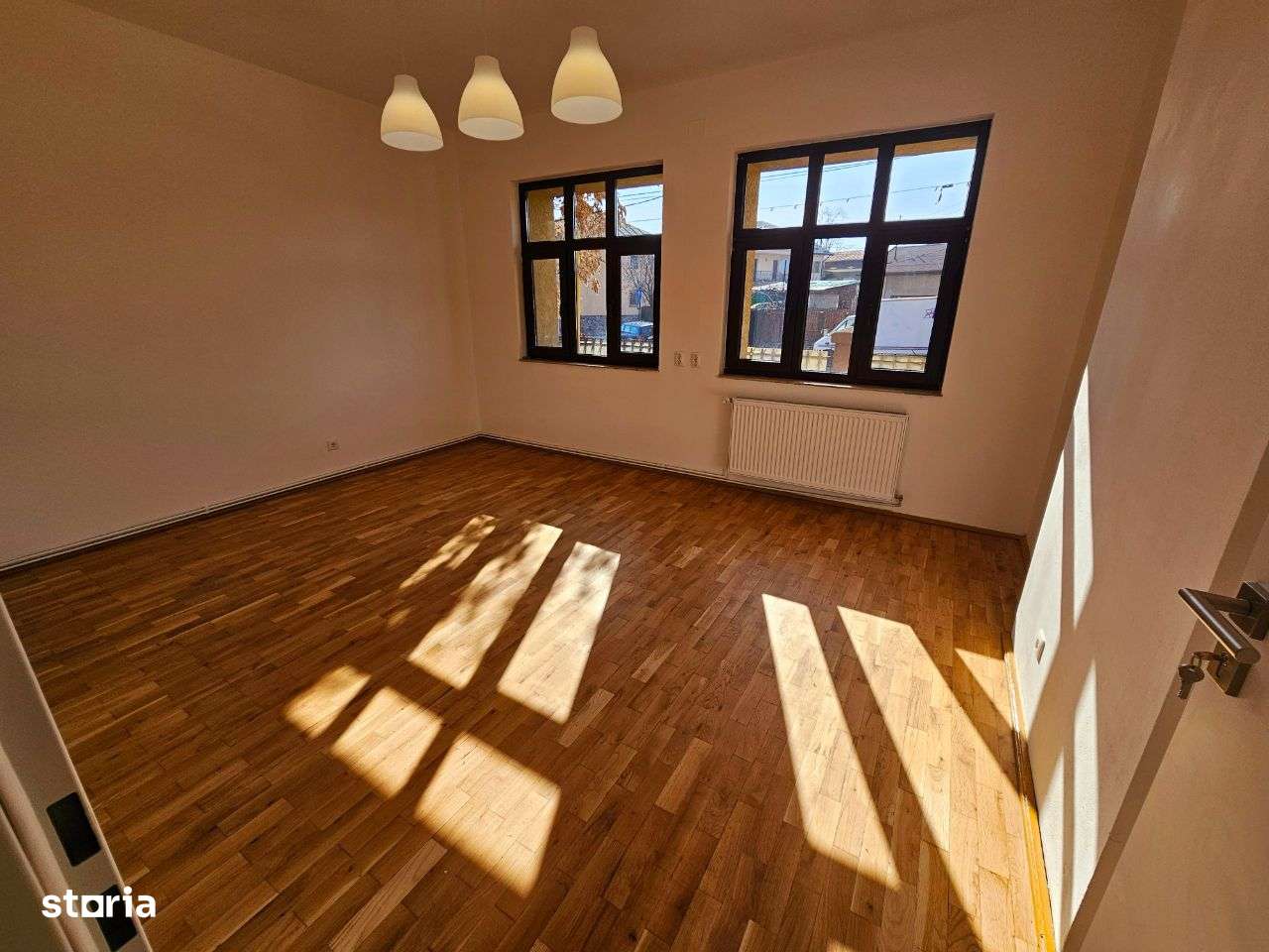 Spațiu de birouri modern – 5 camere, 3 băi – Zona Centrală, Ploiești - Imagine principală: 4/20