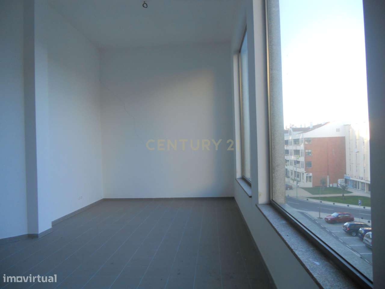 Loja com 60m2 no centro de Viseu - Grande imagem: 4/5