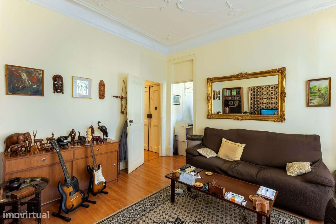 Oportunidade em Campo de Ourique - Apartamento T3, Lisboa - Grande imagem: 2/15