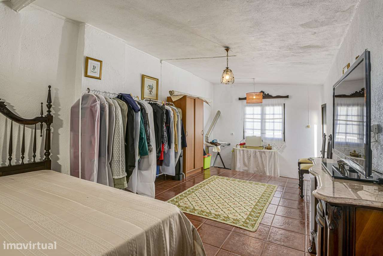 Moradia T2+1, c/ Garagem, Bairro do Areias – Montijo-45