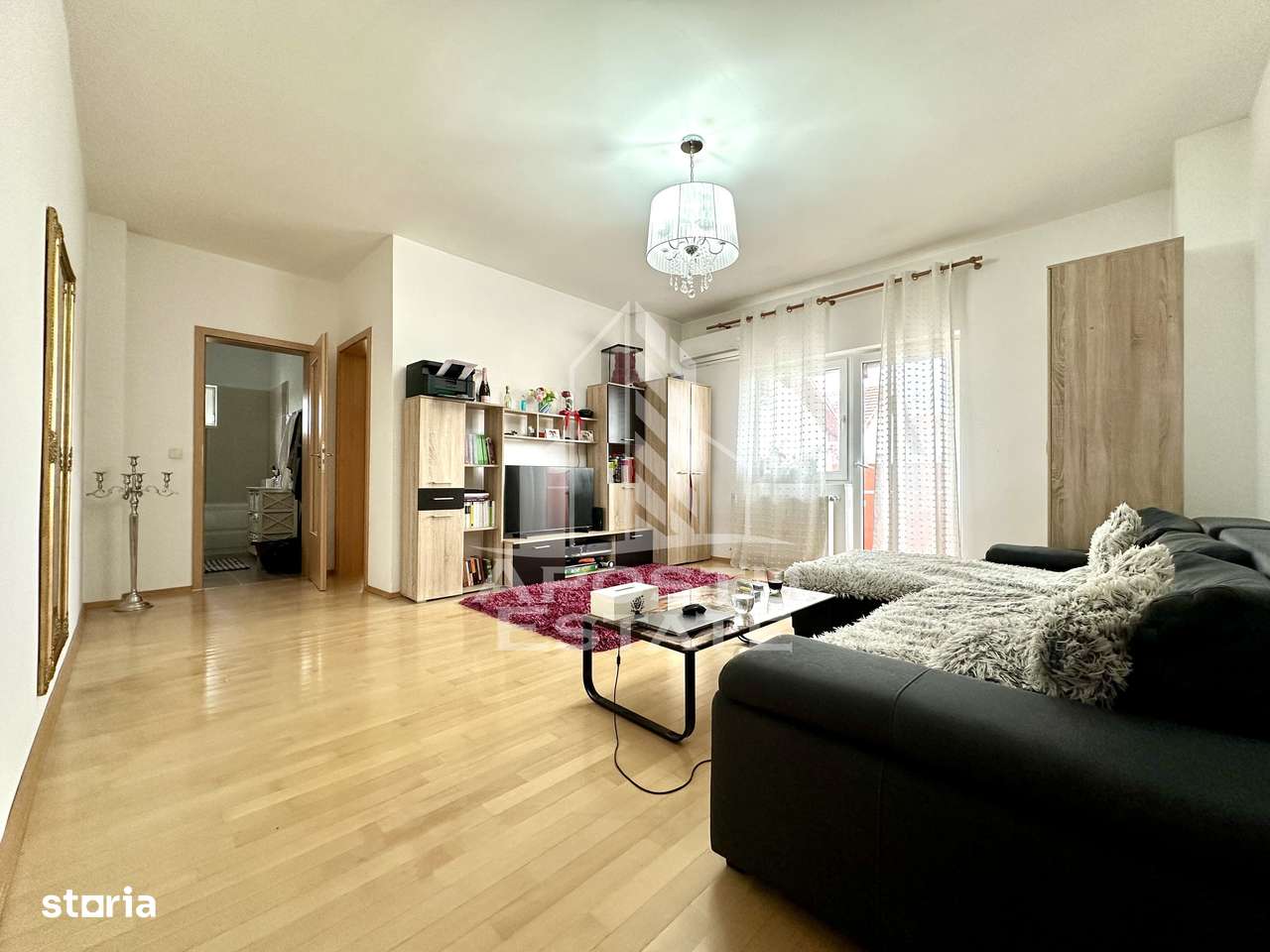 Apartament spatios cu 2 camere, centrala proprie, zona Dambovita - Imagine principală: 2/9