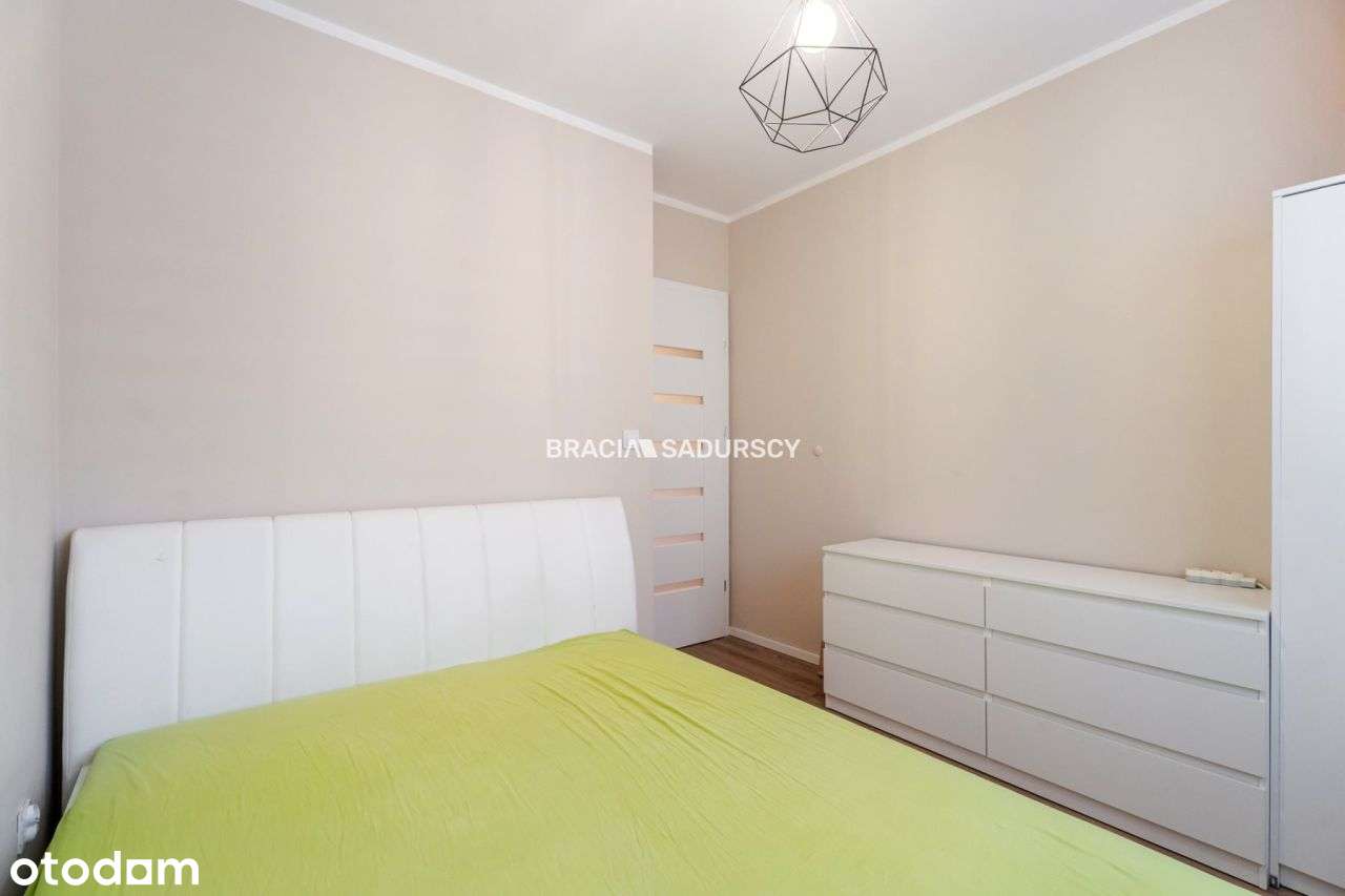 Duże mieszkanie idealne dla rodziny.-11