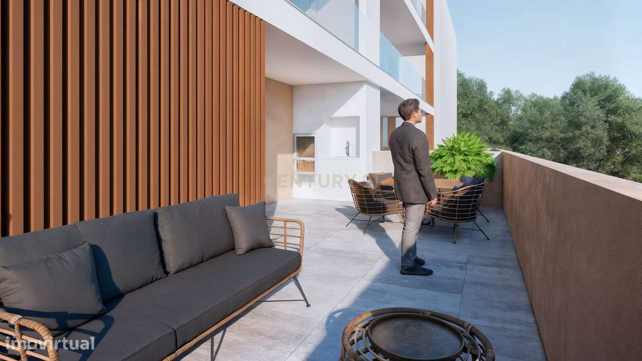 APARTAMENTO DUPLEX NOVO T4 - EM CONSTRUÇÃO COM GARAGEM BOX PARA DOIS C-5