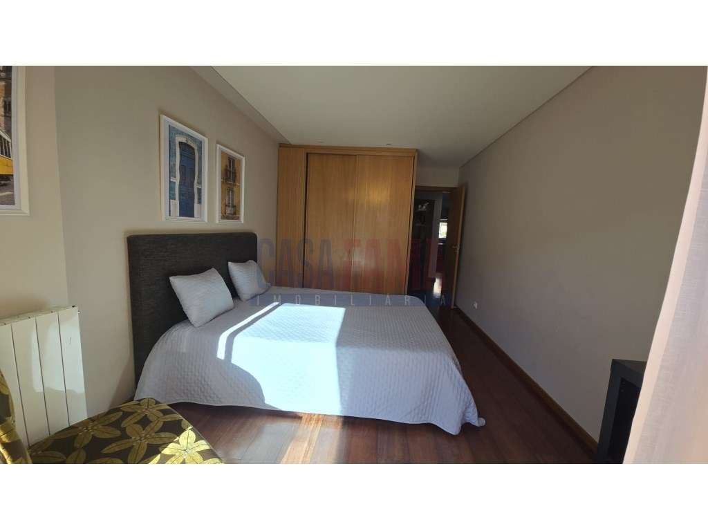Apartamento T2+1 com Terraço e Piscina - Póvoa de Varzim-13