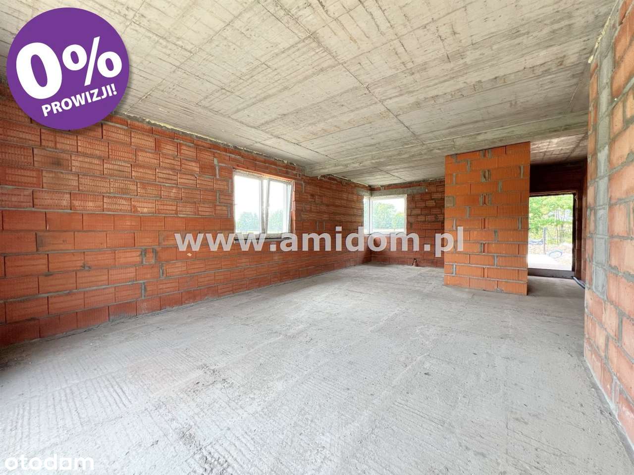 Komfortowy,parterowy dom położony na dużej działc-10