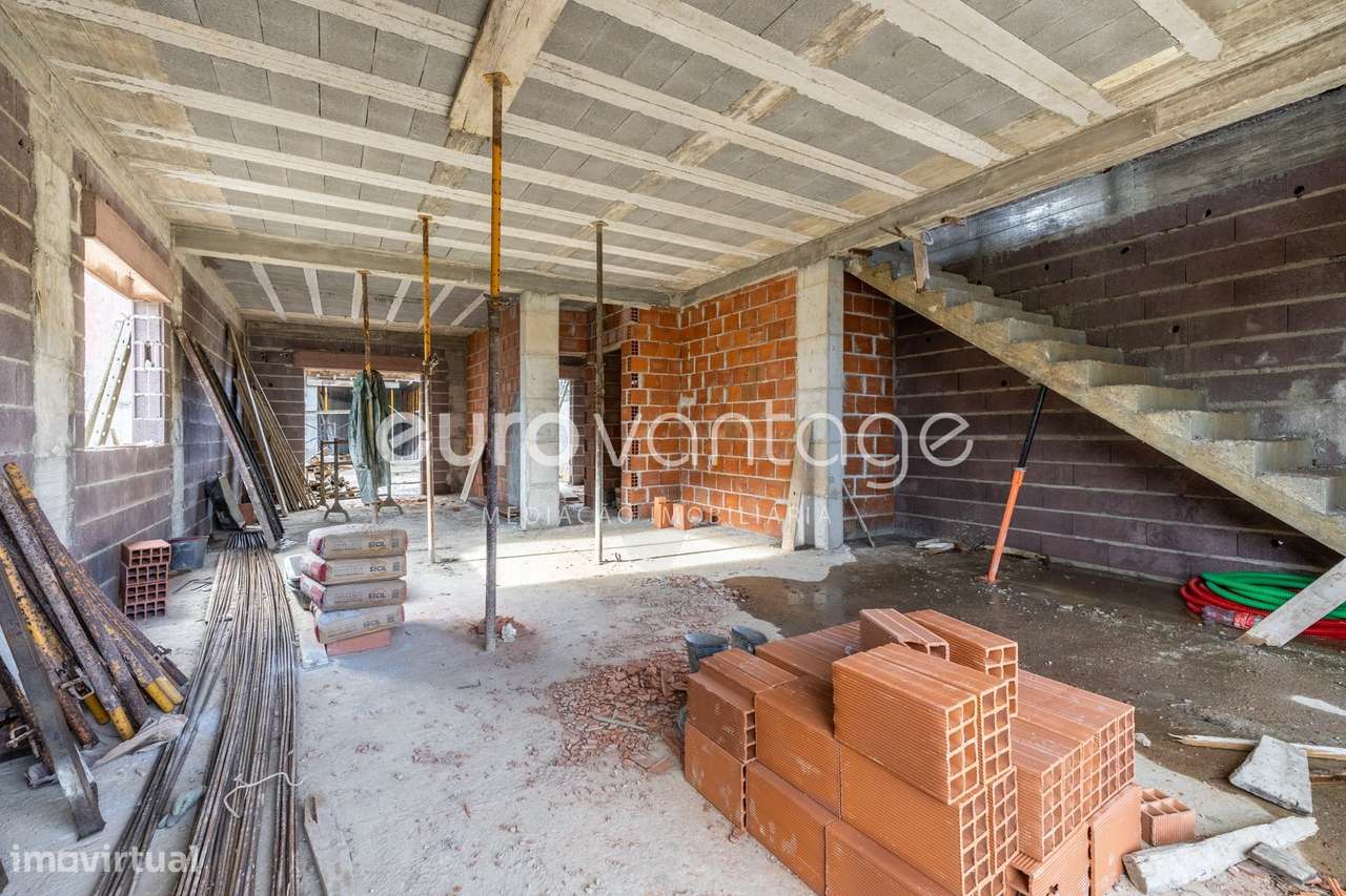 Moradia T3+1 às portas da cidade de Leiria - Grande imagem: 3/26