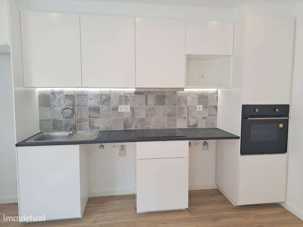 Apartamento T2 para venda em Forte da Casa (junto ao Alverca Park) ...-21