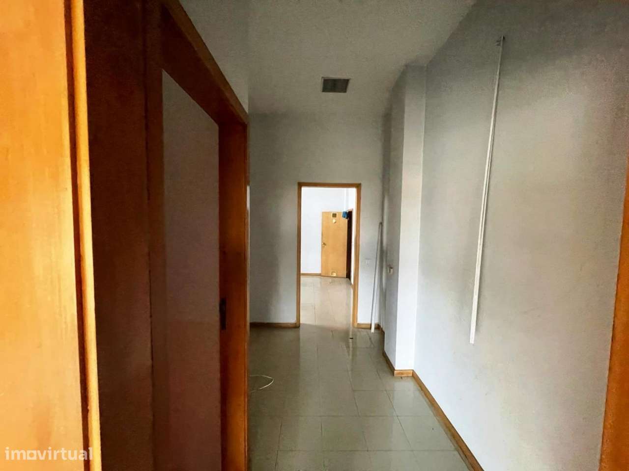 Loja para Comércio em Palmeira (Braga) - Grande imagem: 3/18