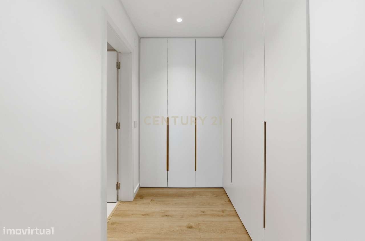 Apartamento T3 Novo com Terraço de 61m² | Parede (2 min da praia)-16