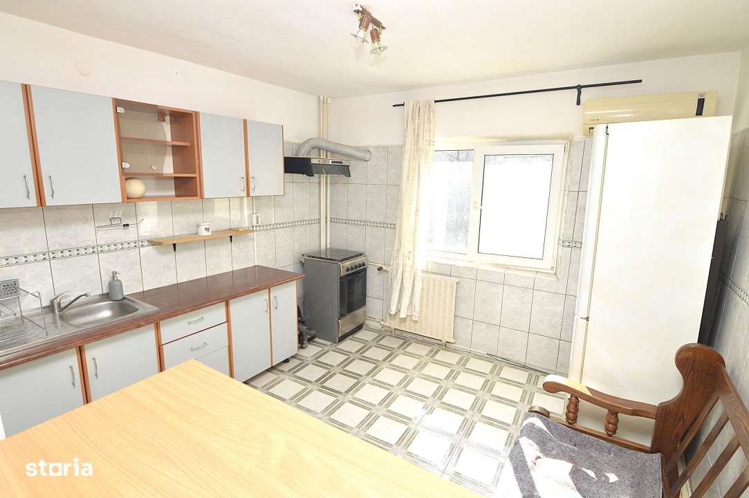 VANZARE APARTAMENT 3 CAMERE UNIRII – ZEPTER-13
