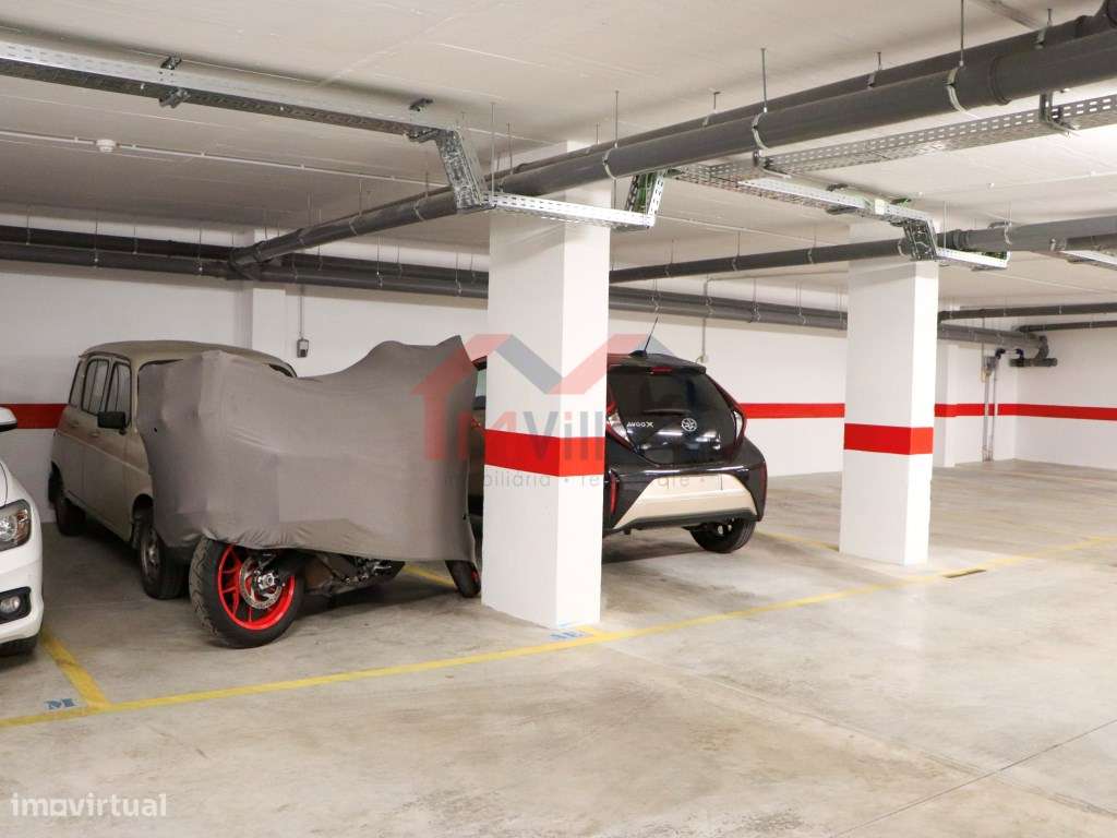 Apartamento T3 com terraço e 2 lugares de garagem no centro- São Br...-30