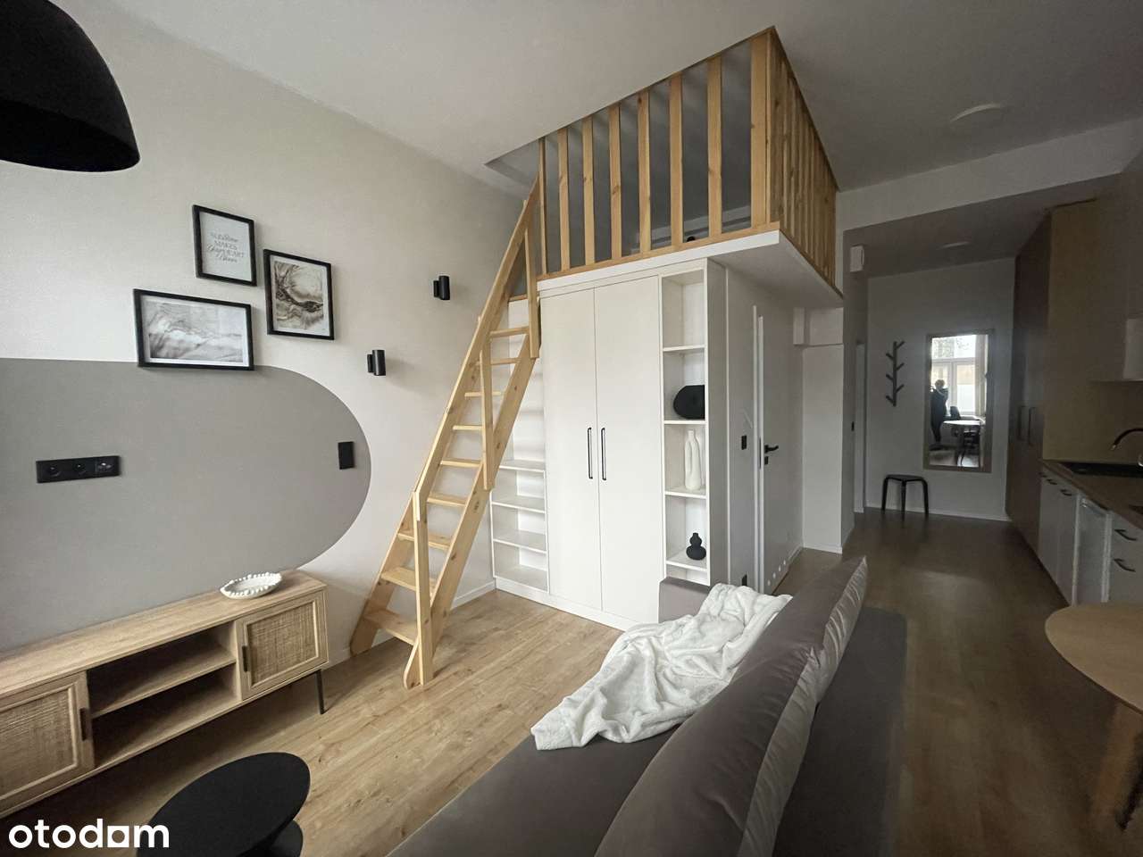 ‼️Kompaktowa Kawalerka z antresola‼️ Miejsce Postojowe-5