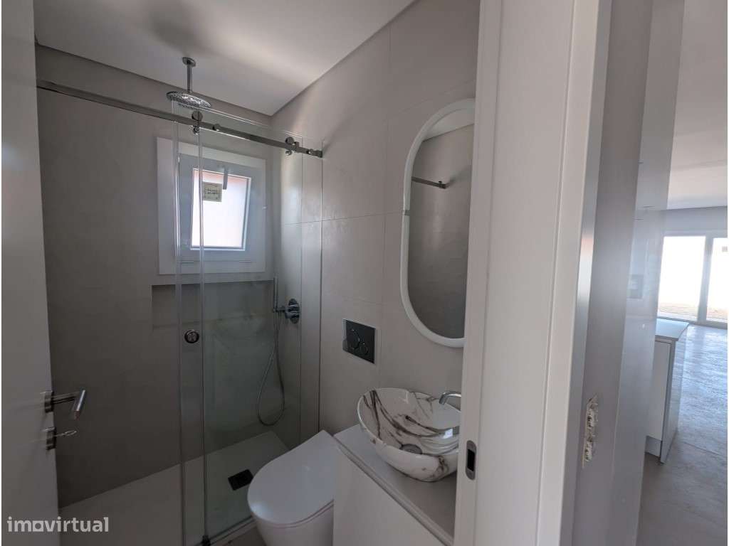 Moradia T3 com 2 suites em Quinta das Laranjeiras Fernão Ferro-7