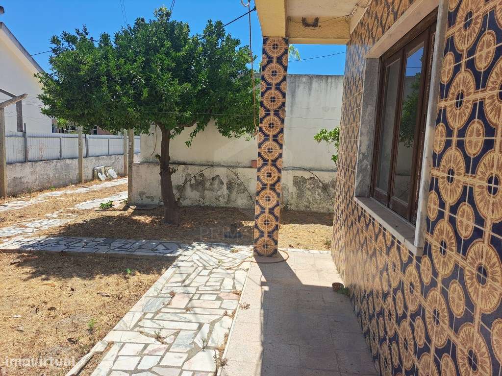 Moradia térrea T3 com sótão e garagem Azeitão - Grande imagem: 4/32