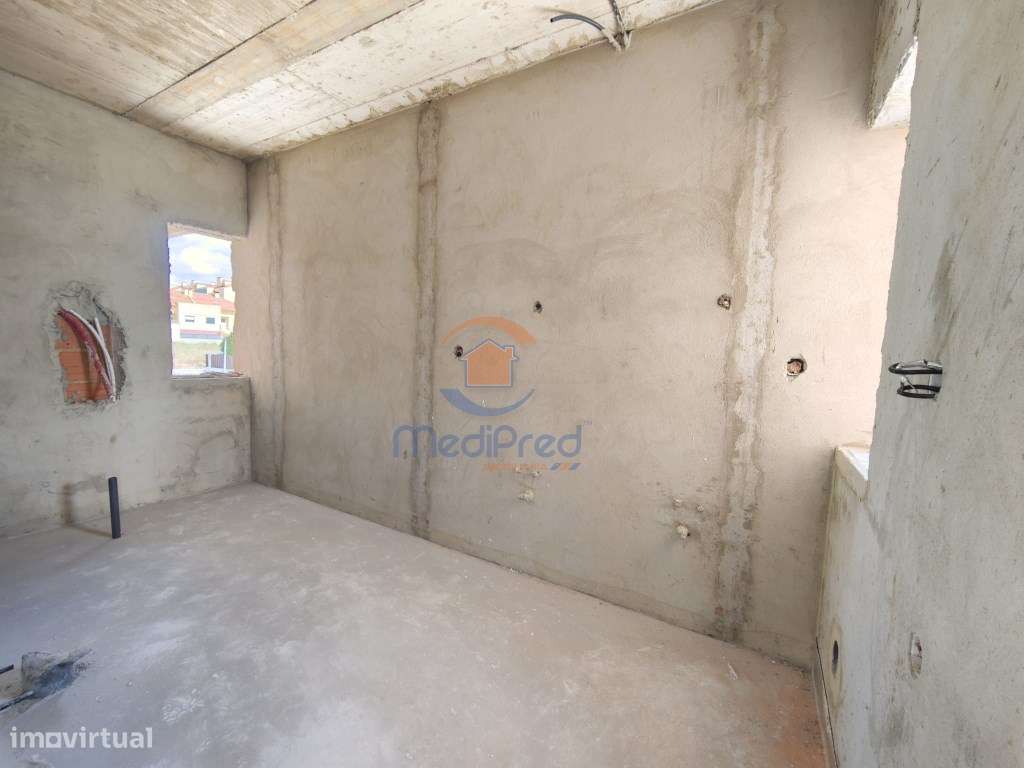 Moradia T4 em construção no Corte Esteval - Montijo-15