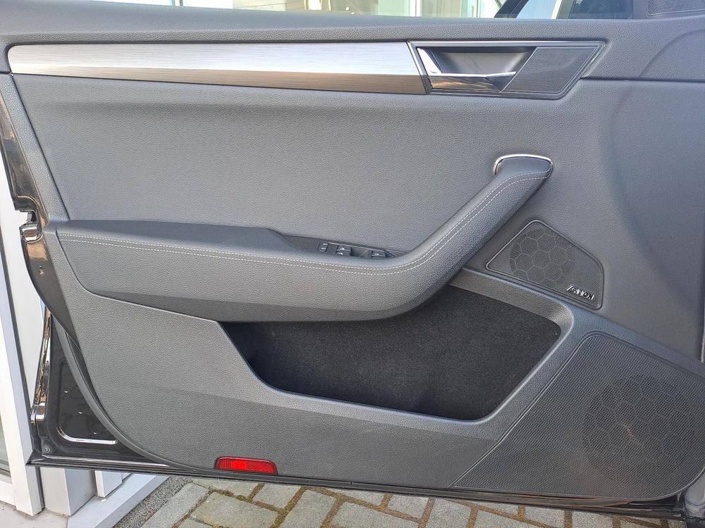 SKODA SUPERB 4x4 DSG 2,0TDI 200KM Salon PL ASO VAT23%