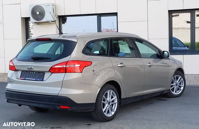 Ford Focus 1.5 EcoBlue Active Business - 14