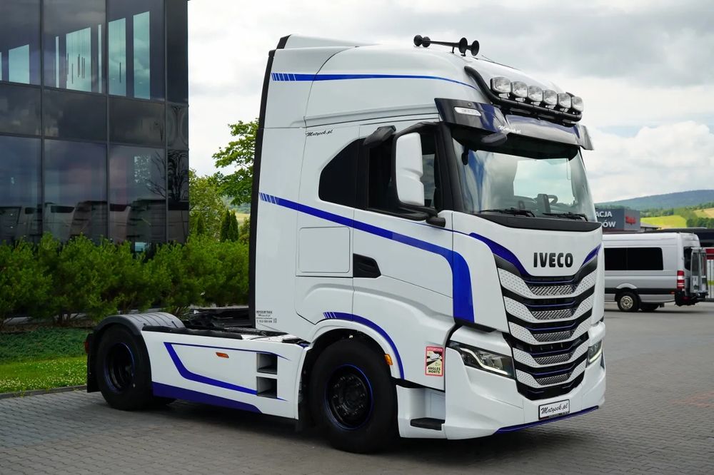 Iveco S-Way 2020