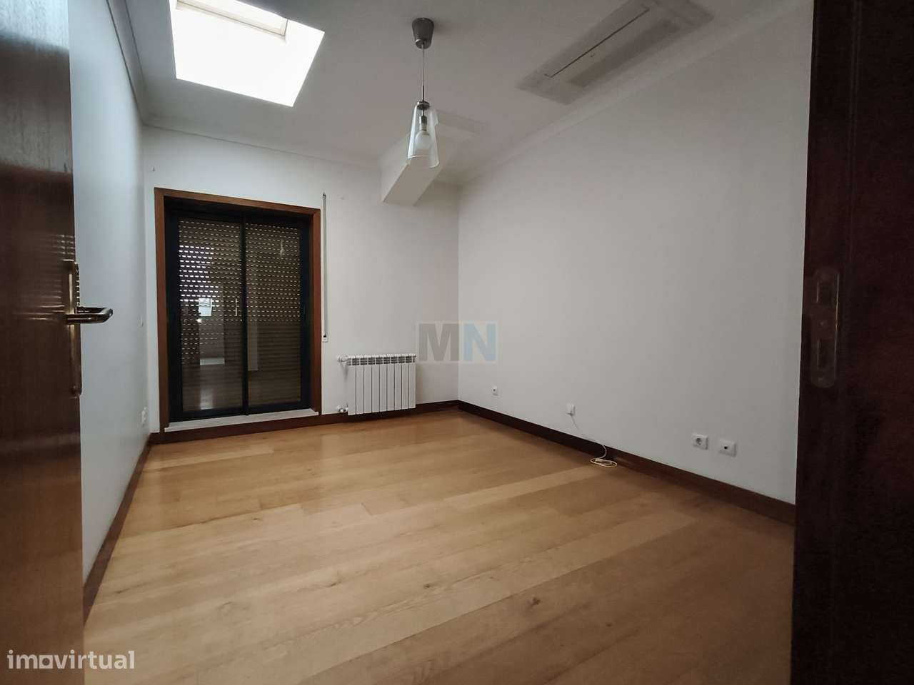 T5 Duplex com garagem e terraço em Coimbra-25