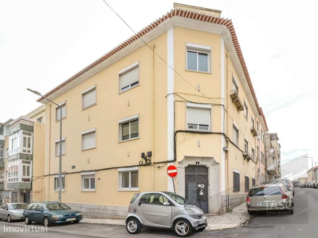 Apartamento T3 em Queluz-18