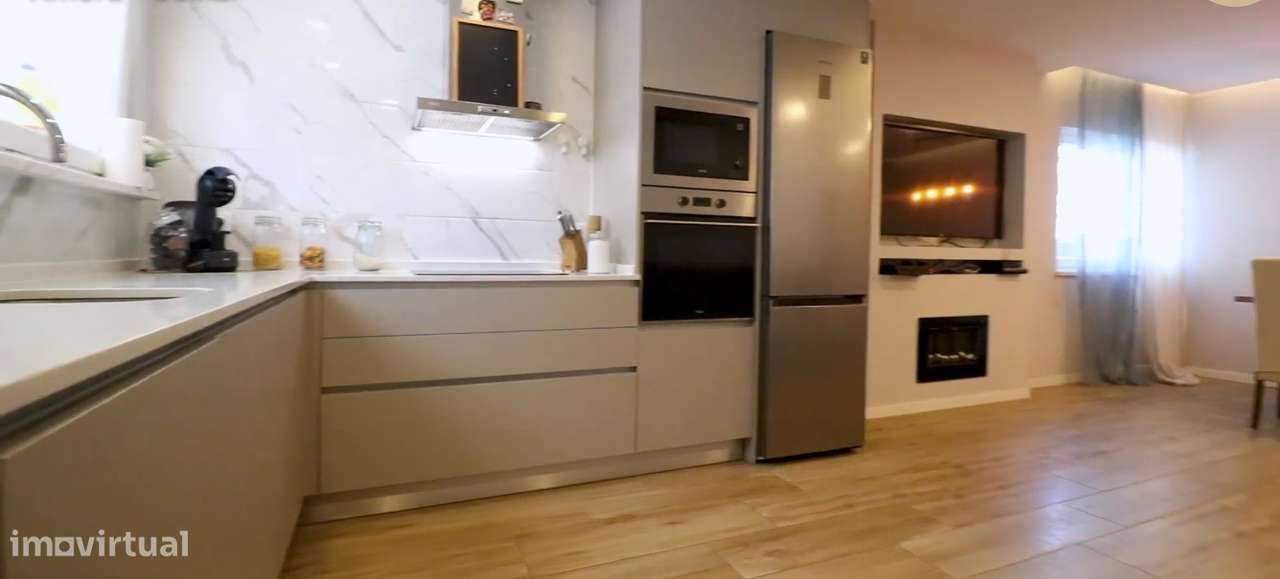 Apartamento T3 Amora,Seixal - Grande imagem: 2/20