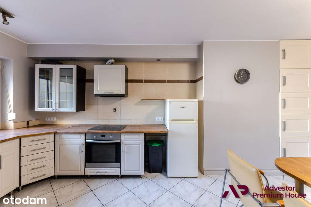 Dom z pięknym ogrodem-starodrzew- blisko lasu-4