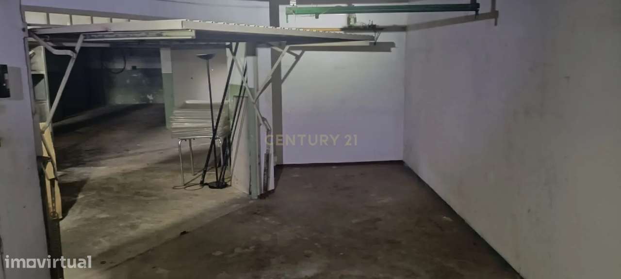 Garagem - Grande imagem: 5/6