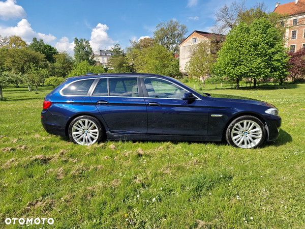 BMW Seria 5 530d xDrive - 3