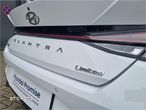 Hyundai Elantra 1.6 Executive CVT - 10