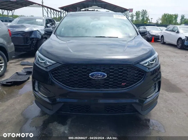 Ford EDGE - 8