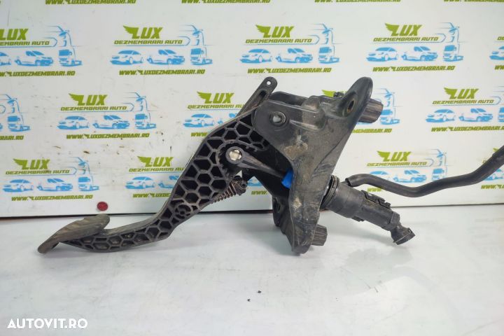 Pedala ambreiaj 465034119R 1.0 tce Renault Clio 5 seria - 1