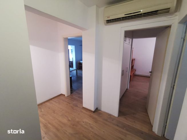 De vanzare apartament 4 camere – Dambovita- 2469-12