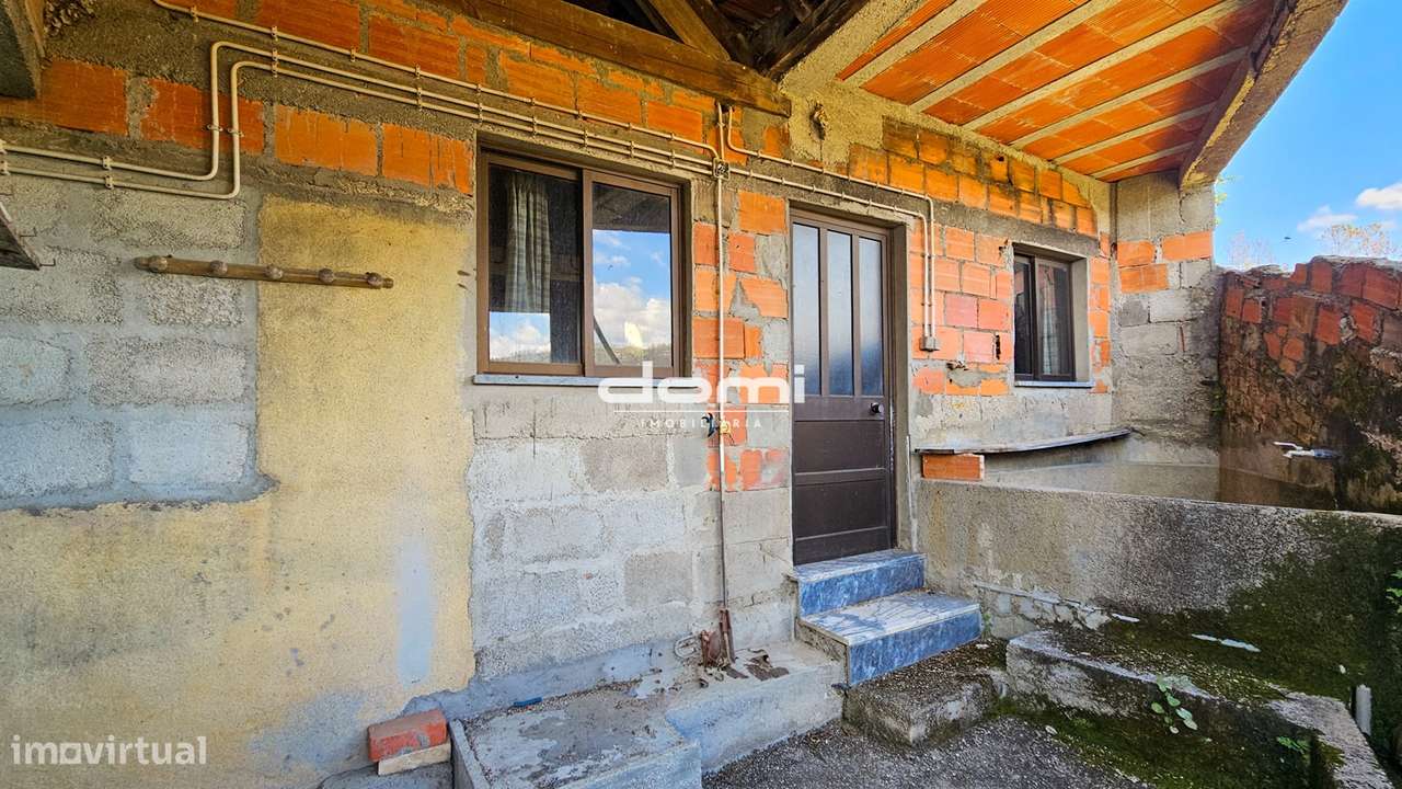 Propriedade com duas Moradias para Reabilitar – Ervilhal, Sul -São Ped-14