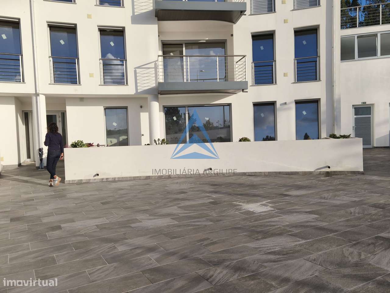 Apartamento T3 Duplex- Condomínio Fechado-26