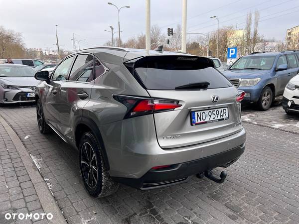 Lexus NX - 2