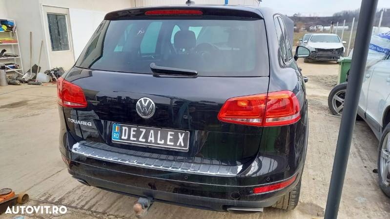 Dezmembrari Volkswagen Touareg 7P 2012 176kw 240cp CASA 3.0 TDi - 10