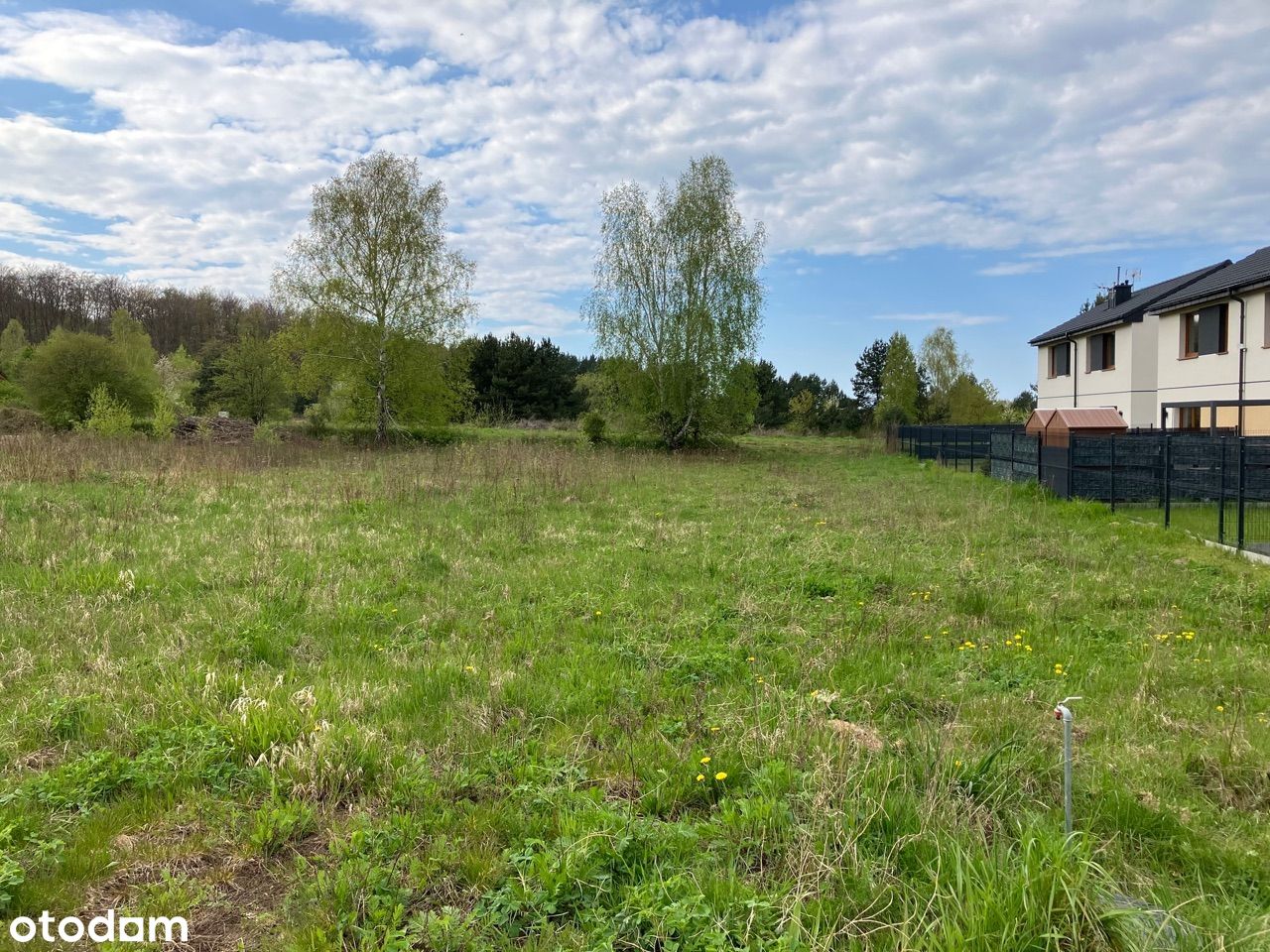 Działka budowlana w Nadolu nad jeziorem Żarnowiec.