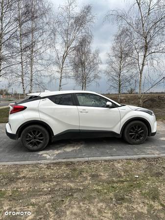 Toyota C-HR - 4