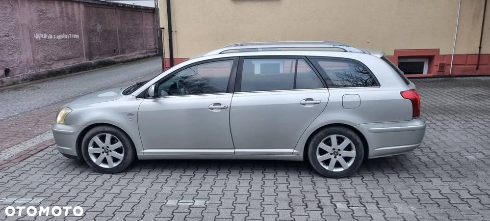 Toyota Avensis 2.0 D-4D Sol - 7