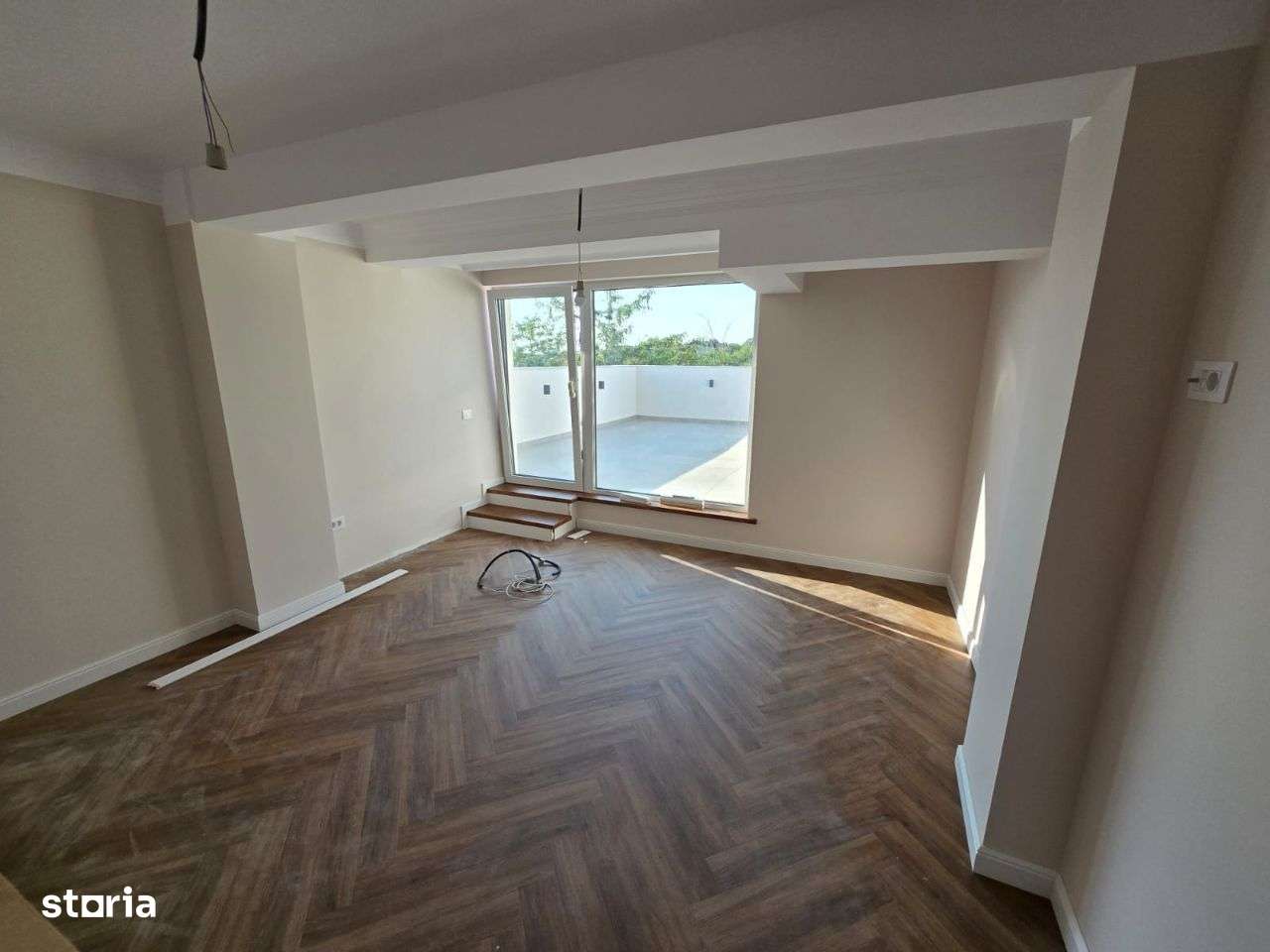 Penthouse ultramodern finalizat si intabulat. Vedere panoramica-15