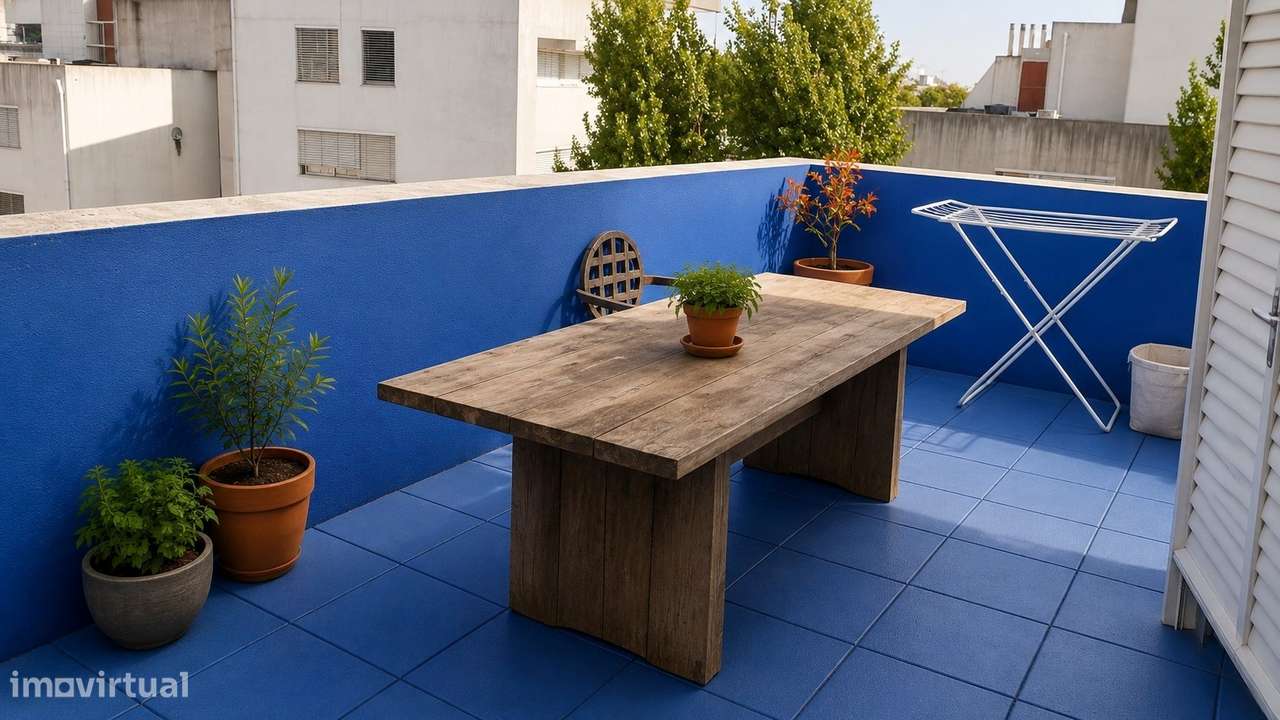 Apartamento T4 Duplex com terraço e 3 lugares de garagem-16