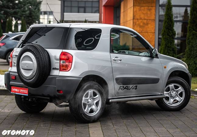 Toyota RAV4 2.0 VVT-i Sol - 16