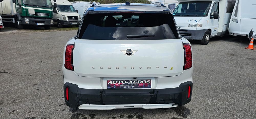 Mini Countryman SE ALL4 John Cooper Works Trim 2025