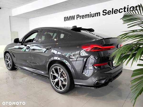 BMW X6 xDrive30d mHEV - 18