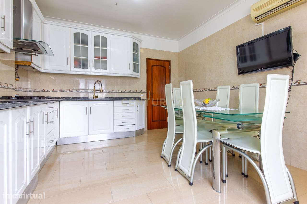 Apartamento T3 em Azeitão, Setúbal - Oportunidade Única!-5