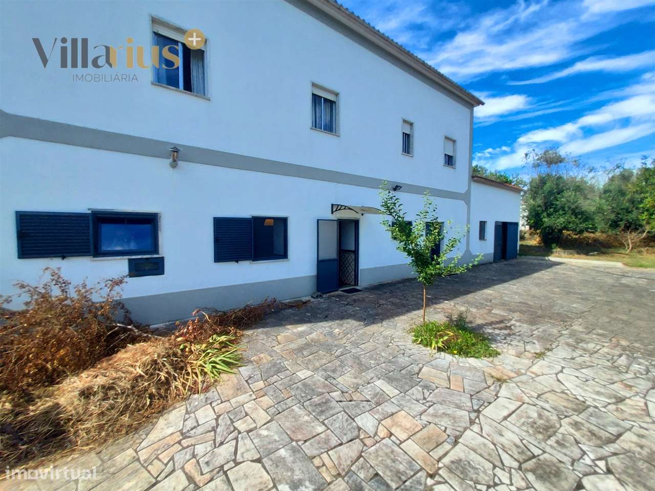Moradia T3+1 à Venda em Tomar – Espaço e Natureza-34