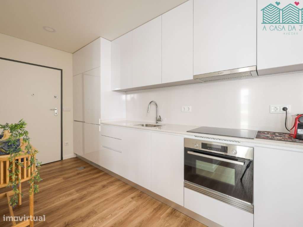 Apartamento T1 no Centro de Aveiro - Grande imagem: 3/23